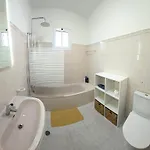 Moradia Em 2 Quartos Alpesi faház *