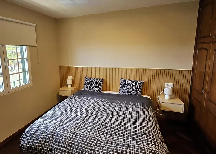 Moradia Em 2 Quartos